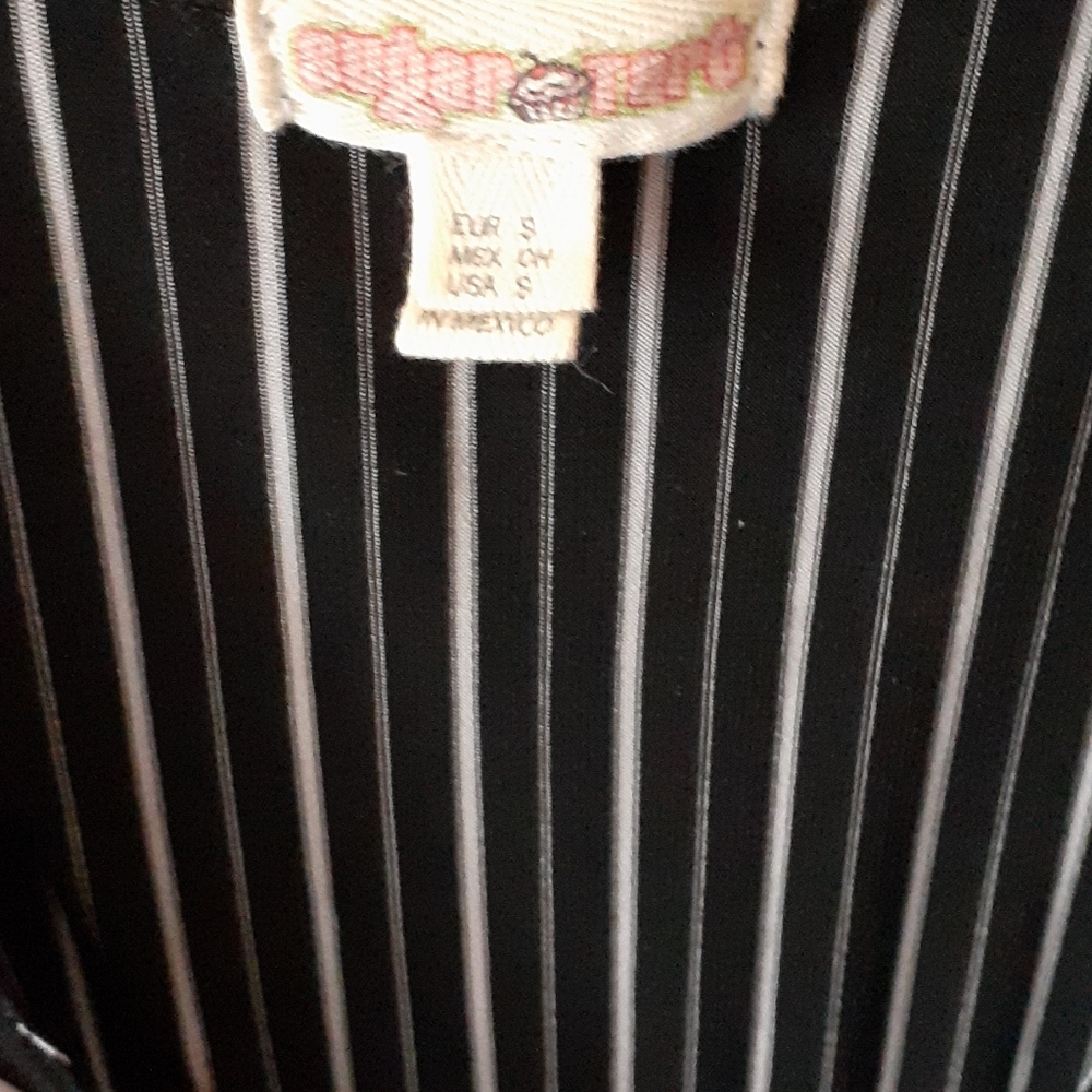 Blouse - Picture 3 of 3